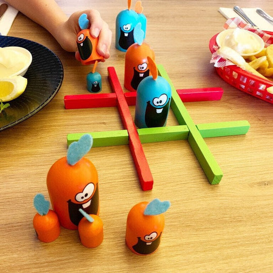 Topple™ Tic-Tac-Toe Spiel