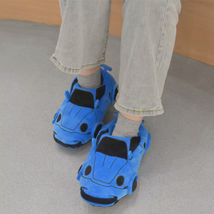 CozyToes™ Plüschschuhe in Autoform