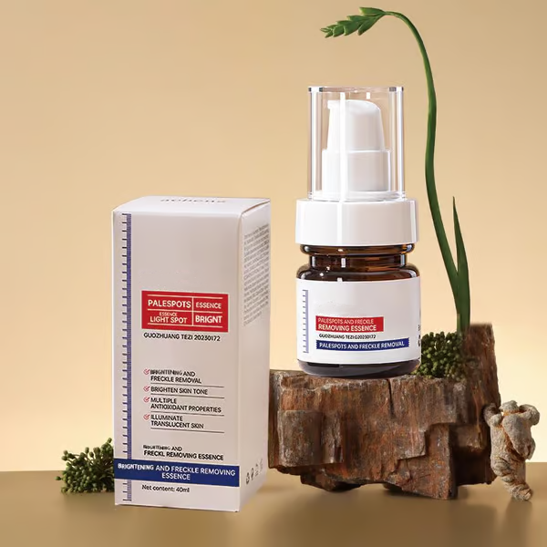 SpotLuxe™ - Serum zur Entfernung dunkler Flecken (1+1 GRATIS)