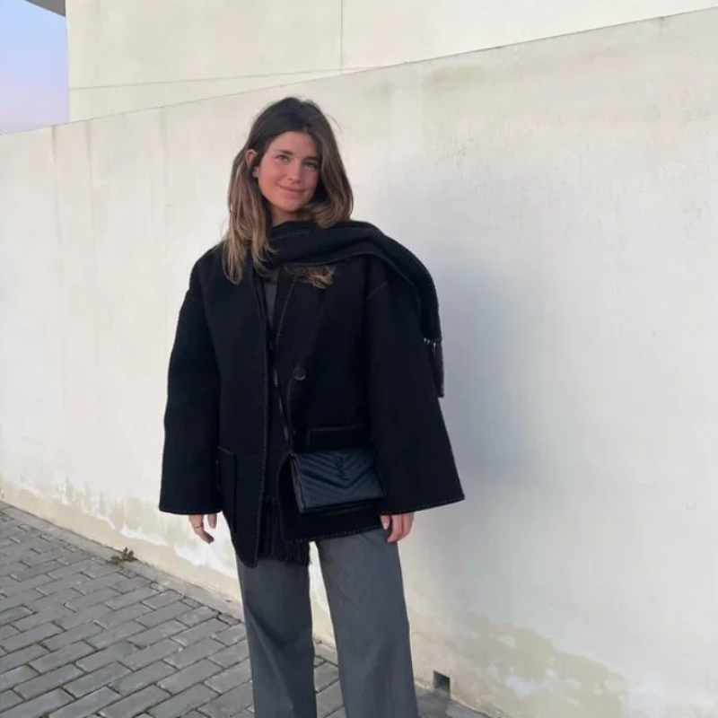 Blizzora™ - Wintermantel mit Schal