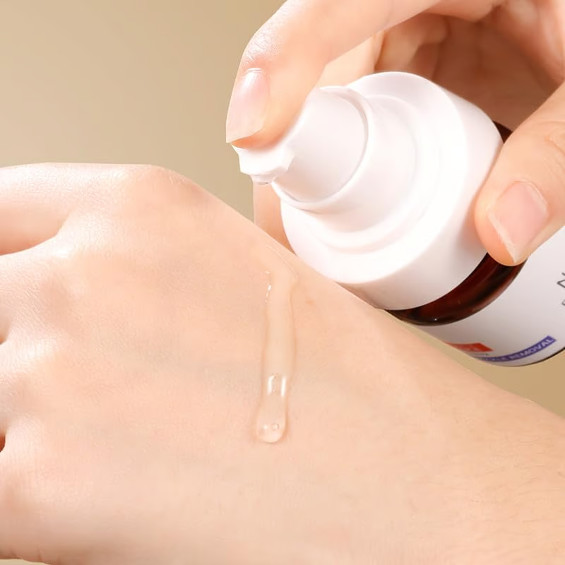 SpotLuxe™ - Serum zur Entfernung dunkler Flecken (1+1 GRATIS)