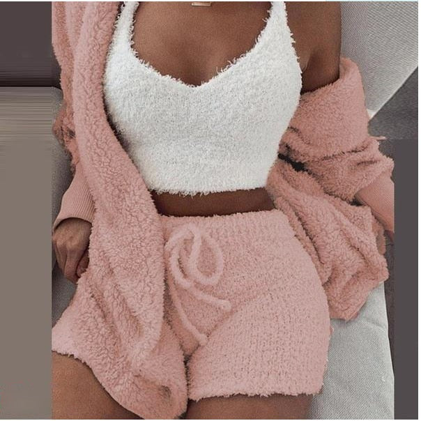 CozyWear™ - 3 in 1 Set aus kuscheligem Strick