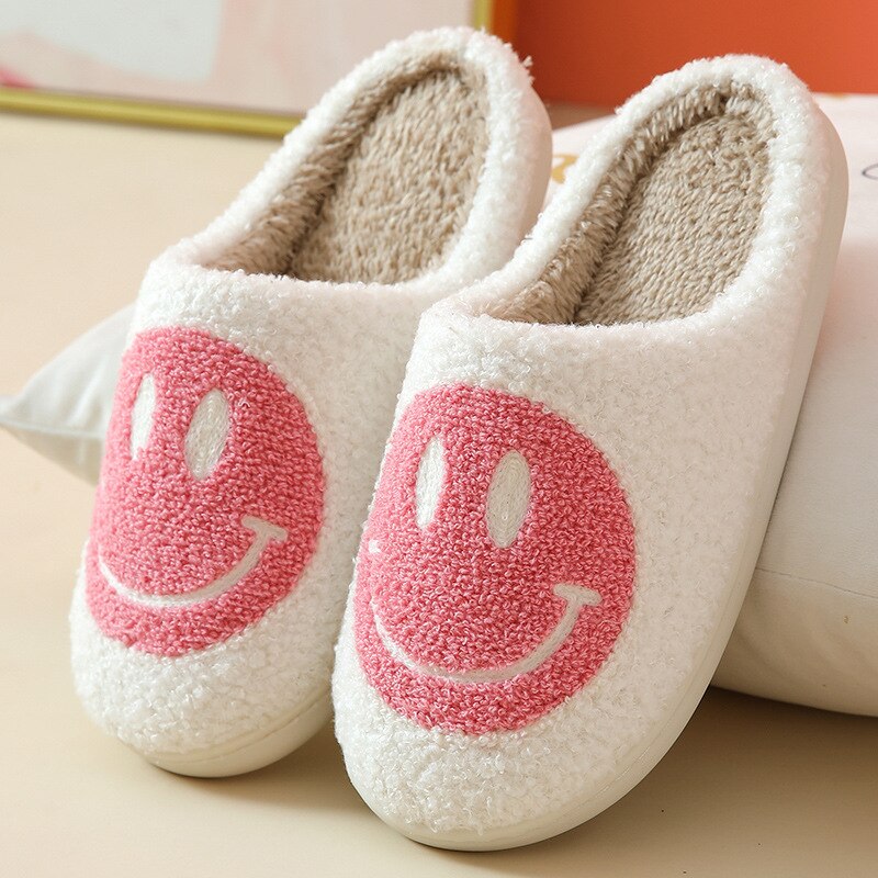 CozyFeet™ - Smiley Kuschelige Hausschuhe