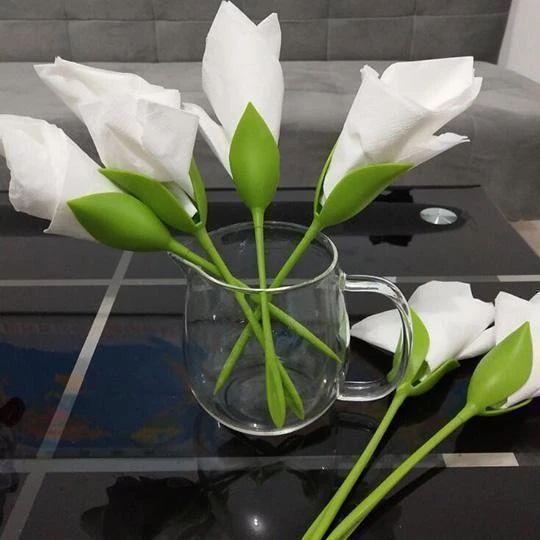 Flower Napkin™ Halter für Blütenservietten