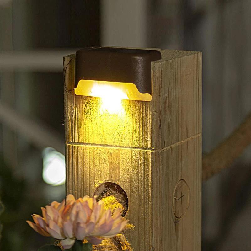 Debbr™ Wasserdichte Solarlampe für den Außenbereich (2+2 gratis!)