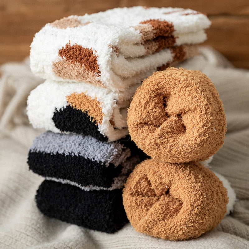 CozySocks™ - Flauschige Katzenkrallen Socken
