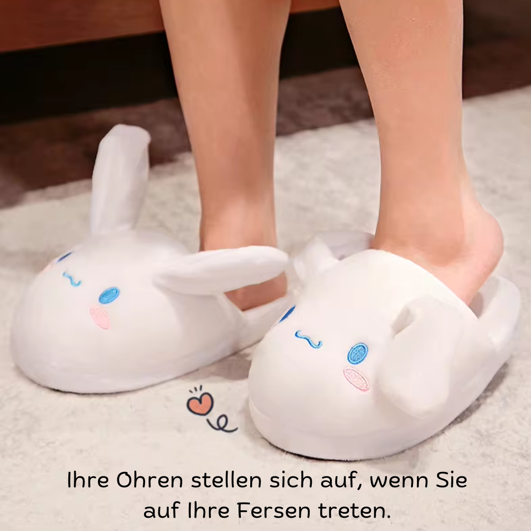 CozyToes™ Bewegliche Ohren Plüschpantoffeln